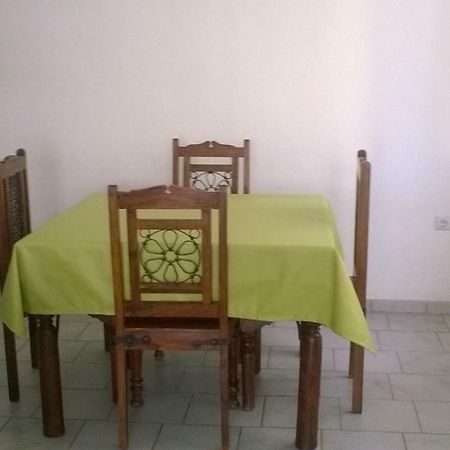 Nireos Proteos 20 Apartment ราฟีนา ภายนอก รูปภาพ