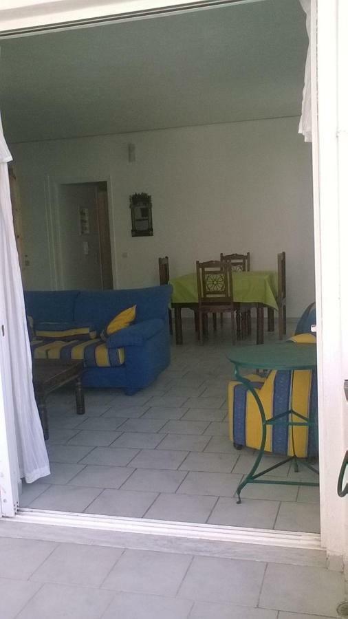 Nireos Proteos 20 Apartment ราฟีนา ภายนอก รูปภาพ